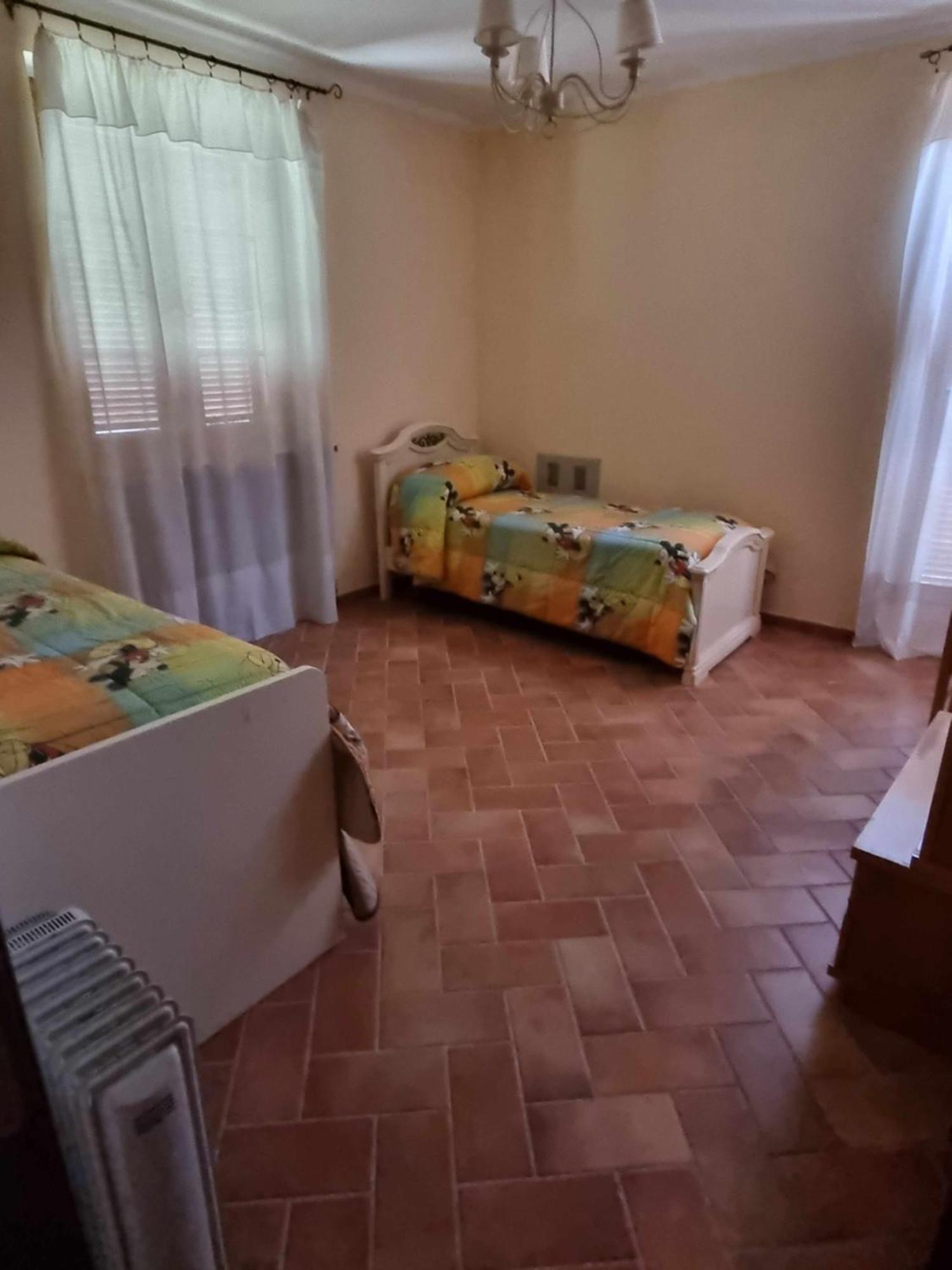 Ospitaci Appartamenti Di Campagna Le Rancole Valtopina Kültér fotó